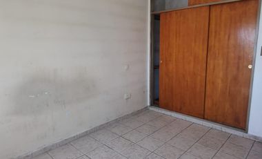 Departamento en  alquiler 3 ambientes con cochera