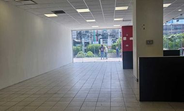 Local en renta, Av Palmas en Lomas de Chapultepec