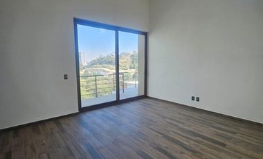 Casa en renta en Bosque Real en una privada!!!!! Super oportunidad (F)