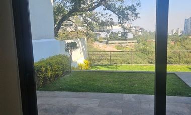 Casa en renta en Bosque Real en una privada!!!!! Super oportunidad (F)