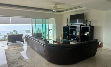 Departamento en renta Cond. Delfines, Nuevo Vallarta, Nayarit