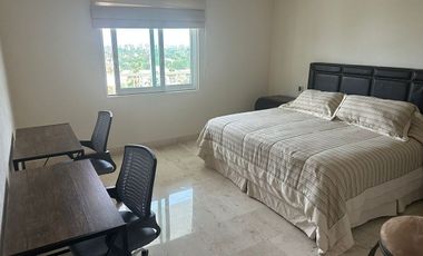 Departamento en renta Cond. Delfines, Nuevo Vallarta, Nayarit