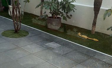 Casa en venta en Valle Imperial Jardines del Palacio Real