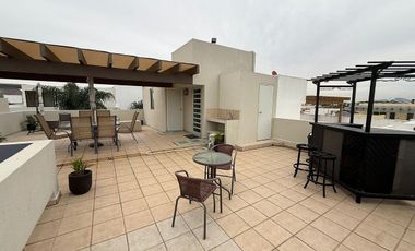 Casa en venta en Valle Imperial Jardines del Palacio Real