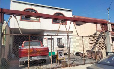 CASA PARA NEGOCIO EN VENTA EN SAN NICOLAS