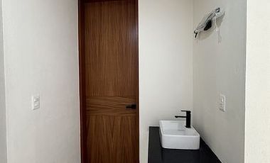 CASA EN PRIVADA NADIRA EN CONKAL, YUCATAN