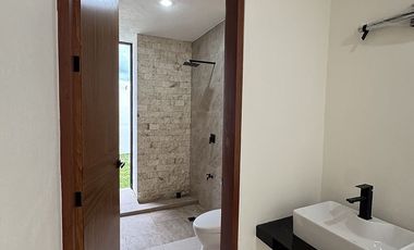 CASA EN PRIVADA NADIRA EN CONKAL, YUCATAN