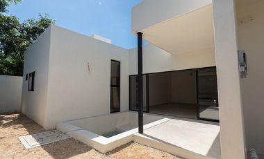 CASA SAKCHE EN VENTA EN BACA MODELO C