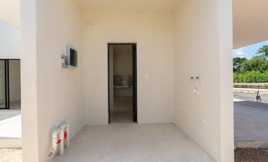 CASA SAKCHE EN VENTA EN BACA MODELO C