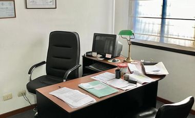 Local en  EXCELENTE UBICACION