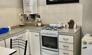 Local en  EXCELENTE UBICACION