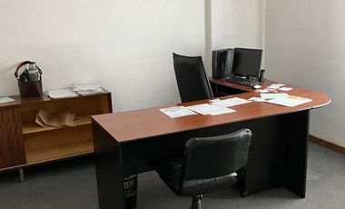 Local en  EXCELENTE UBICACION