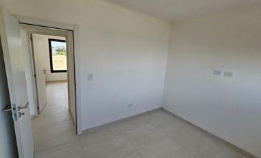 Casa Venta en Distrito Sur. 3 dormitorios escritorio