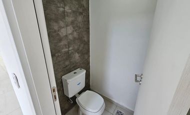 Casa Venta en Distrito Sur. 3 dormitorios escritorio