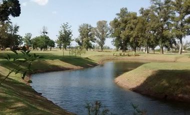 TERRENO EN VENTA FRENTE A LA LAGUNA BARRIO SAN LUCAS