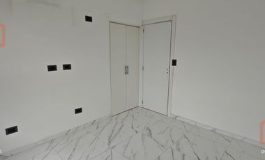 Departamento en  Alquiler 2 ambientes con cochera Morón