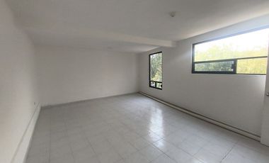 Se Renta Oficina en Los Pirules