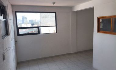 Se Renta Oficina en Los Pirules