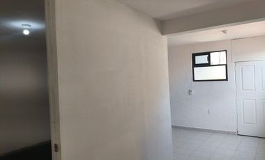 Se Renta Oficina en Los Pirules