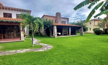 CASA EN VENTA OAXTEPEC