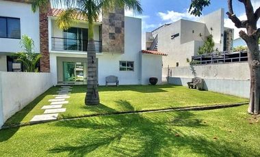 VENTA DE CASA EN FRACCIONAMIENTO