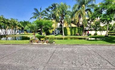 VENTA DE CASA EN FRACCIONAMIENTO