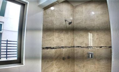 VENTA DE CASA EN FRACCIONAMIENTO