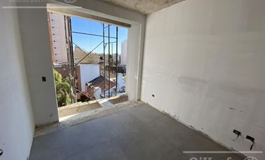 Oficina en venta 3 Amb. Quilmes - Piso entero