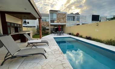 Casa en Renta amueblada en Conkal con paneles Solares