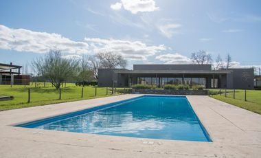 Departamento 2 amb en Las Liebres en venta.