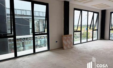 Oficina en venta La Cardera Funes a estrenar