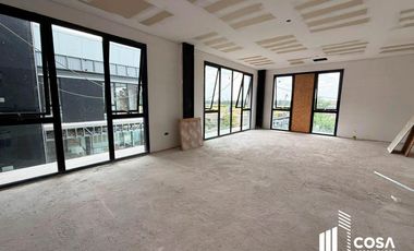 Oficina en venta La Cardera Funes a estrenar