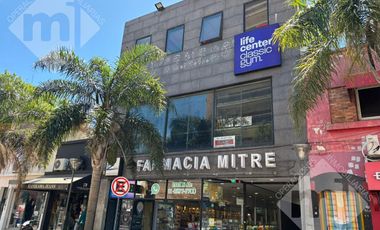 Local en S.Fer.-Vias/Centro