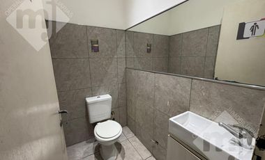 Local en S.Fer.-Vias/Centro