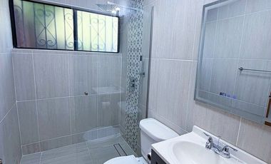 CASA EN RENTA DE UN NIVEL, COL MADERO (CACHO), TIJUANA