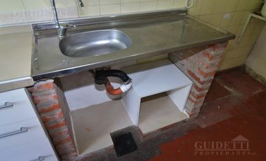 Alquiler Departamento 4 ambientes frente balcón Boulevard Pque. Saavedra