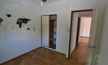 Alquiler Departamento 4 ambientes frente balcón Boulevard Pque. Saavedra