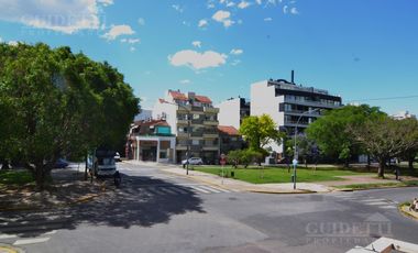 Alquiler Departamento 4 ambientes frente balcón Boulevard Pque. Saavedra