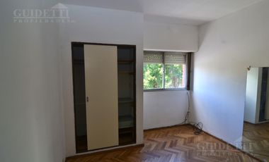 Alquiler Departamento 4 ambientes frente balcón Boulevard Pque. Saavedra