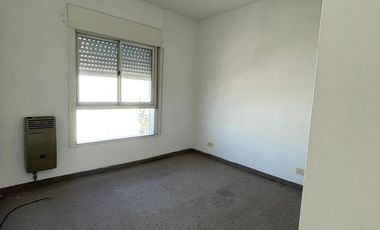 Departamento en venta de 3 ambientes con balcón - Wilde