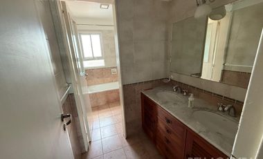 DEPARTAMENTO EN ALQUILER 5 AMBIENTES CON COCHERA  EN VICENTE LOPEZ