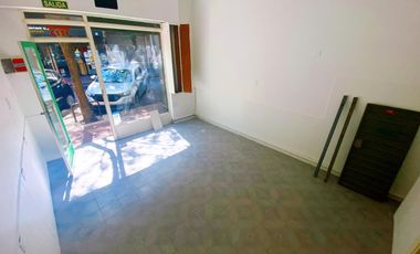 Local en  alquiler en San Fernando centro.