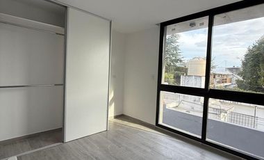 Casa duplex en condominio cerrado - Adrogué