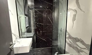 Casa duplex en condominio cerrado - Adrogué