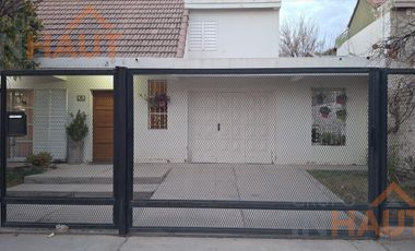 Casa en Venta en barrio Bancario de Fernández Oro