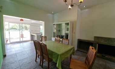 Venta - Casa - Barrio Los Pinos - Exaltación de la Cruz