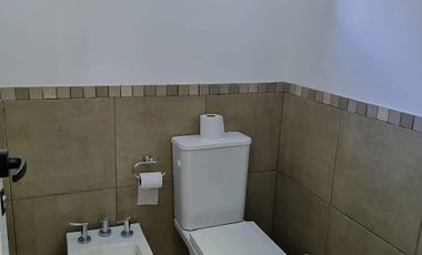 Venta - Casa - Barrio Los Pinos - Exaltación de la Cruz