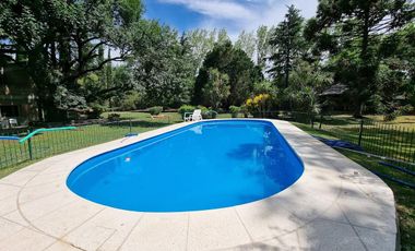 Venta - Casa - Barrio Los Pinos - Exaltación de la Cruz