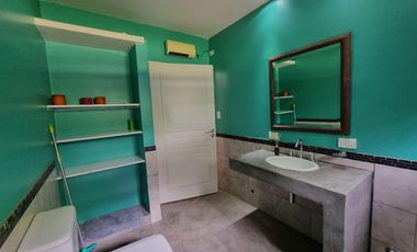 Venta - Casa - Barrio Los Pinos - Exaltación de la Cruz