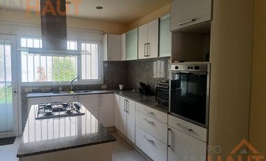 Venta de Casa de 2 habitaciones área centro